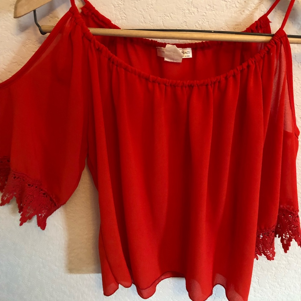 A’gaci women’s top